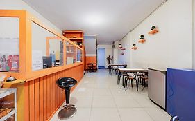 Hotel C18 Cibaduyut RedPartner