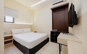 Hotel C18 Cibaduyut RedPartner